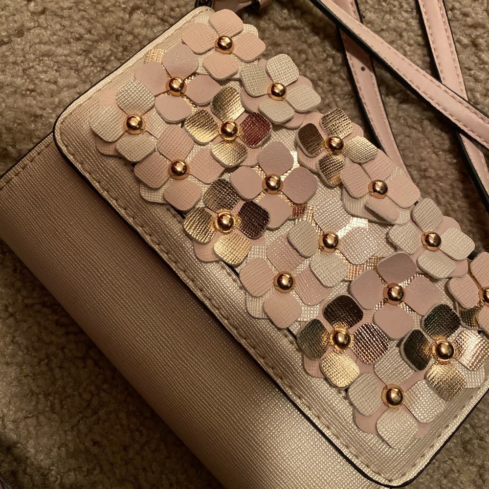 Small casual shoulder bag